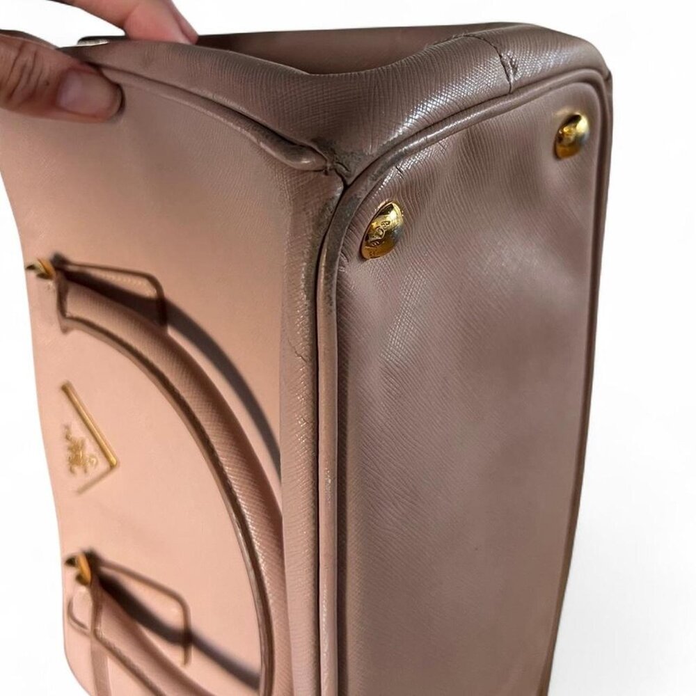 100% Authentic Prada Saffiano Lux Leather Top Handle Bag - Picture 4 of 8